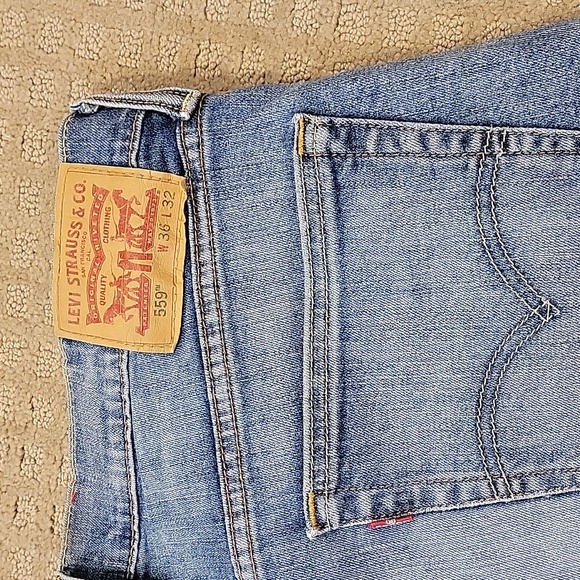 Men's Levi's 559, W36 L32 - Picture 3 of 4
